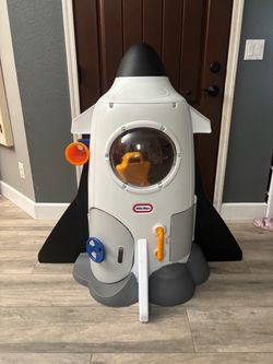 Little Tikes Adventure Rocket