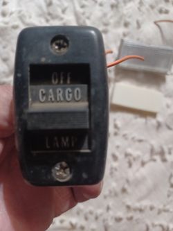 C10 Cargo Light Switch