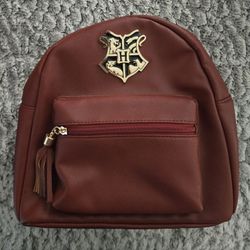 Hogwarts Backpack BRAND NEW NEVER USED