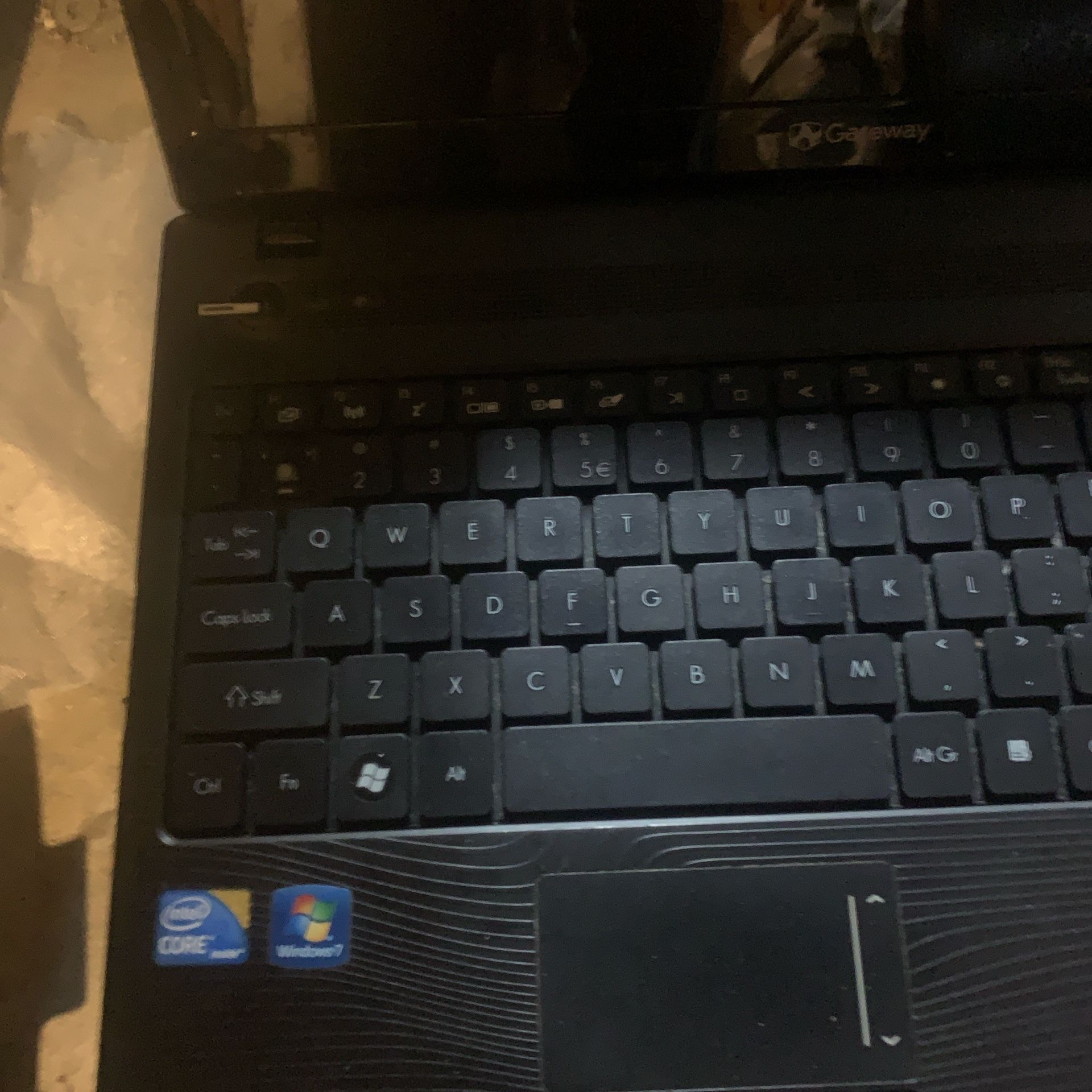 Laptop 
