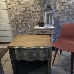 Nightstand/end Table 