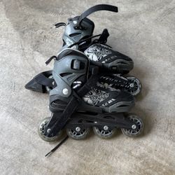 Kids Bladerunner skates. Adjustble size 1-4