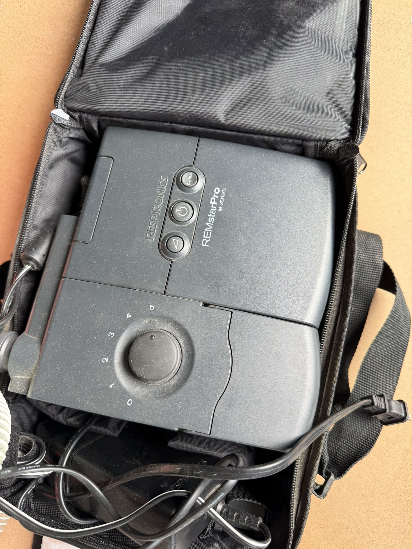 Respironics REMstar M Series AUTO w/ C-Flex SmartCard Heated Humidifier 1051158