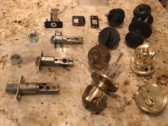 Assorted Lock Sets w/ Key