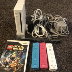 Nintendo Wii With 1 Game And 3 Controllers Tested