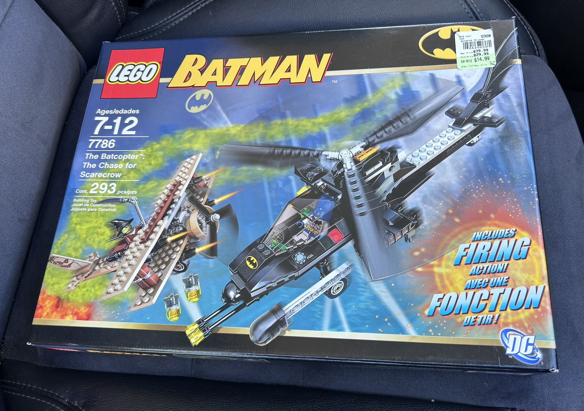 Retired Set LEGO 7786 The Batcopter: The chase for Scarecrow 2007