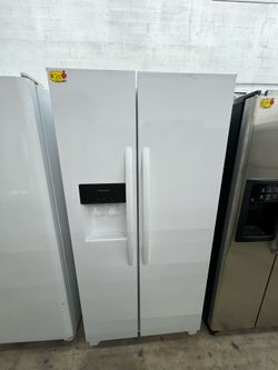 Frigidaire refrigerator