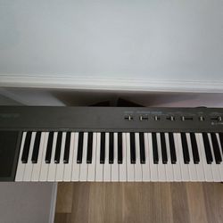 YAMAHA 49 Key Piano Keyboard PSR-15