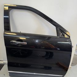 2011-17 Ford Explorer Passenger RH Right Black-UH Front Power Door Shell DENT