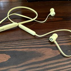 Beats Flex