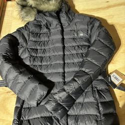 Women’s North Face Parka Fur Hoodie Size Medium