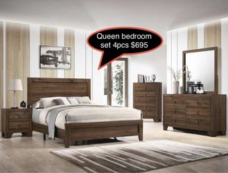 STORE CLOSING !!! New Queen Bedroom Set 4pc 