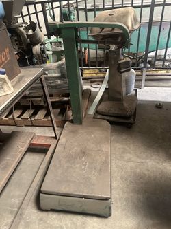 Vintage Fairbanks-Morse 1,000 lb Industrial Platform Scale