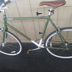 FIXED GEAR BIKE