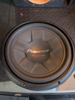 Pioneer 12" subwoofer