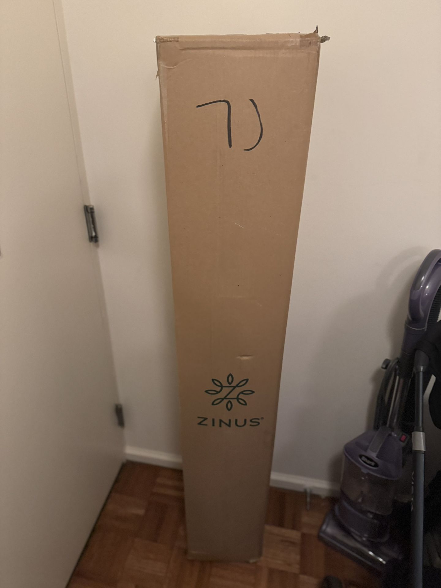 Brand New ZINUS Queen Mattress – Never Used, $115!