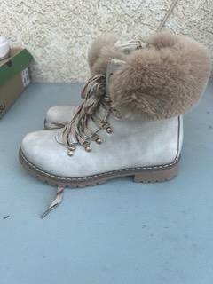Warm Boots With Fur