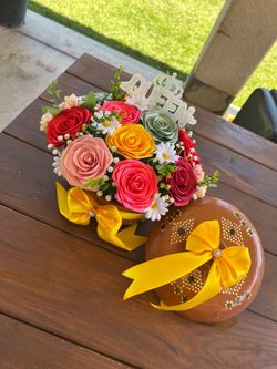 Ollita bouquet eternal roses