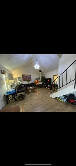 3BR3BA Townhouse For Sale 5min Strip