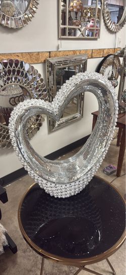 Large Mirrored Heart Sculpture with Pearl Trim