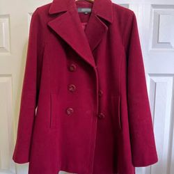 Woman’s wall coat, Kenneth Cole reaction size 12