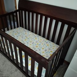 Crib With Mattress 