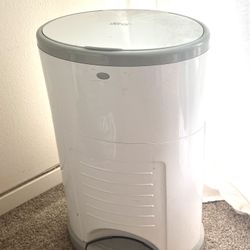 Dekor Diaper Pail