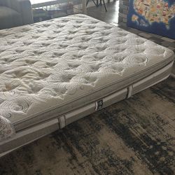 Cal King Mattress