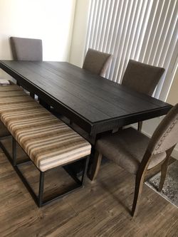 Dinning table