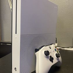 XBOX ONE S 1TB