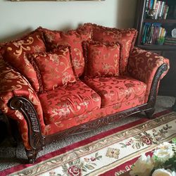 Traditional Sofa and Loveseat  - Great Condition 