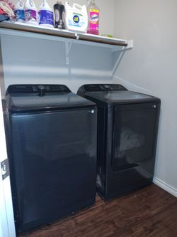 Smart wifi Samsung washer and dryer