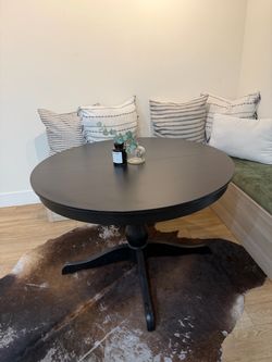 Table & benches