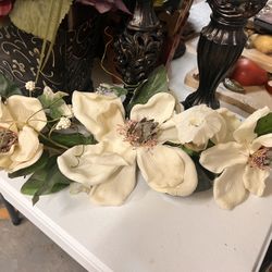 Homeinteriors Magnolia Swag 