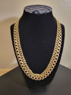 10k Gold Necklace