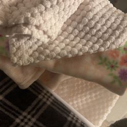 Ropa De Niña
