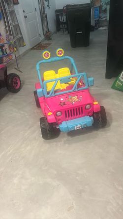 Barbie jeep