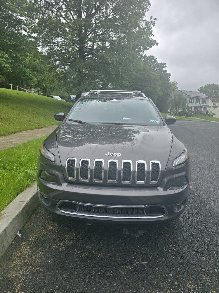 2018 Jeep Cherokee