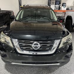 2017 Nissan Pathfinder