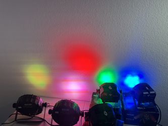 Dj Lightning 2 Chauvet Q12 BT. 3 Vanue Tetra 6 Wash Lights