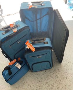 Value Of $240 -4 Pcs Rockland Blue Laguage