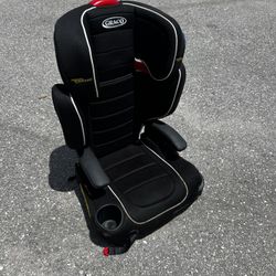 Graco TurboBooster LX Highback Kid’s Booster Car Seats! Good condition! 