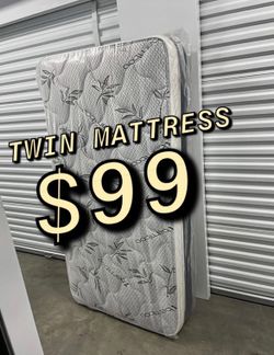 Twin size pillow top mattress