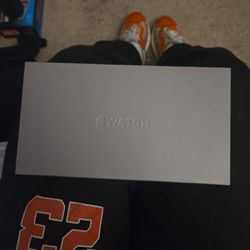 Apple Watch Ultra 3 49mm **GPS+Cellular BRAND NEW**2025