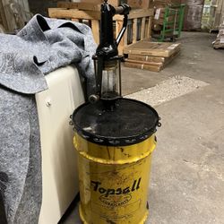 Harley Oil Pump And Container 