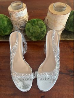 Silver diamond studs Sandals Size 6