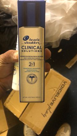 Head & Shoulders Clinical Solutions 2-in-1 Dandruff Shampoo