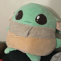 Baby Yoda Large Plushy Used