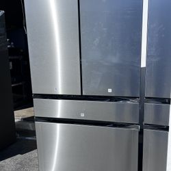 Samsung Bespoke 23 cu. ft. Counter Depth 4-Door French Door Smart Refrigerator with Beverage Center in Stainless Steel