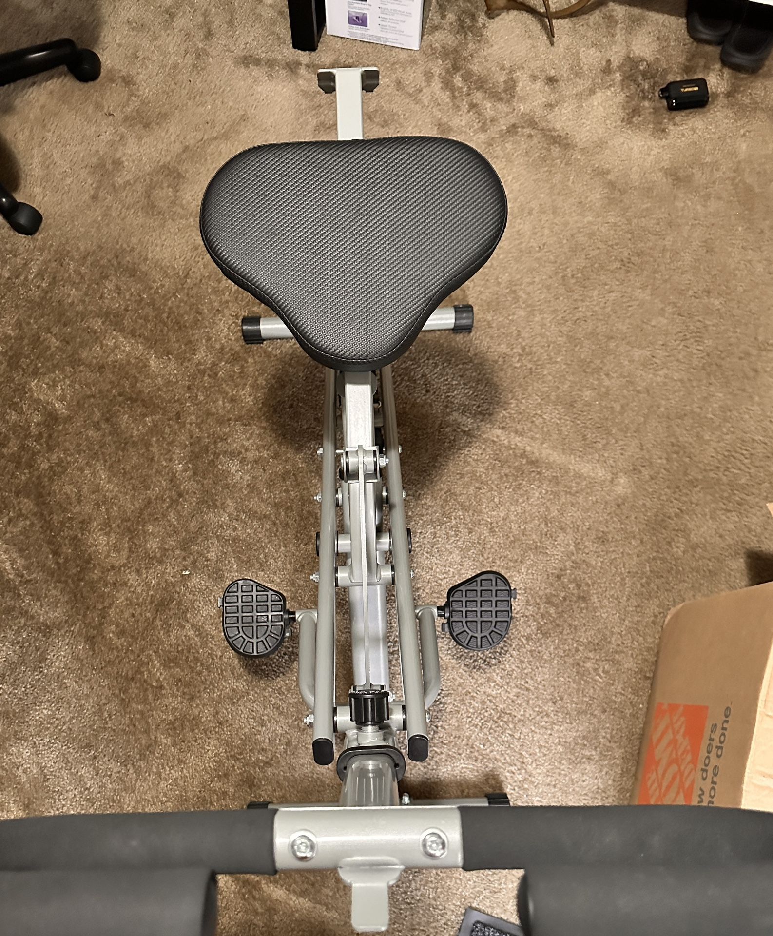 Sports Royals Squat Machine